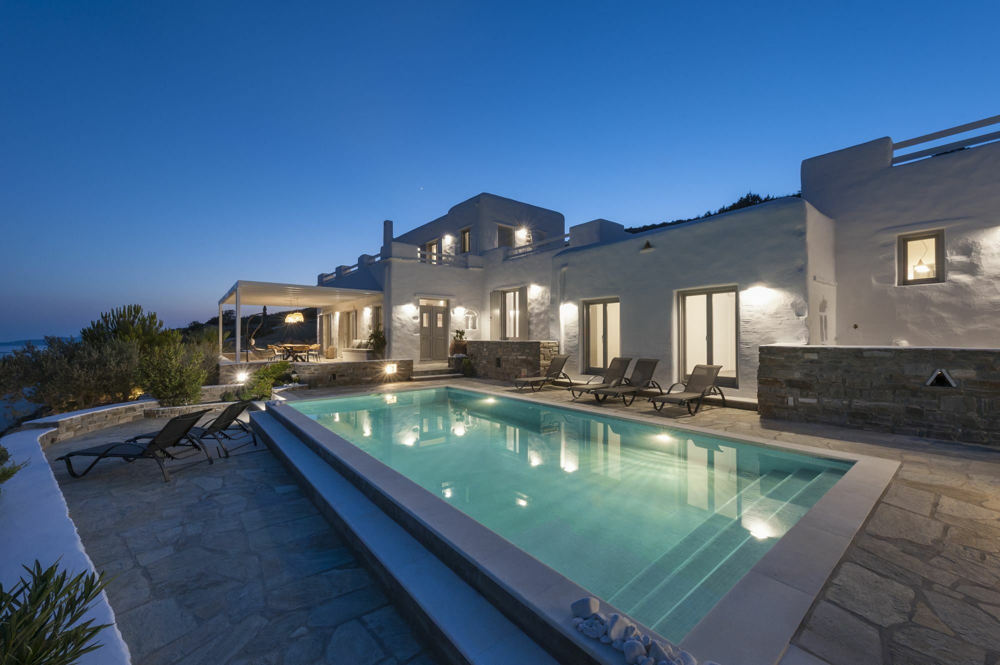 Niriides Luxury Villas Alikí Екстериор снимка